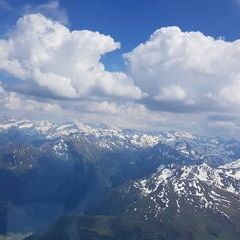 Flugwegposition um 13:52:02: Aufgenommen in der Nähe von Mittersill, Österreich in 2976 Meter